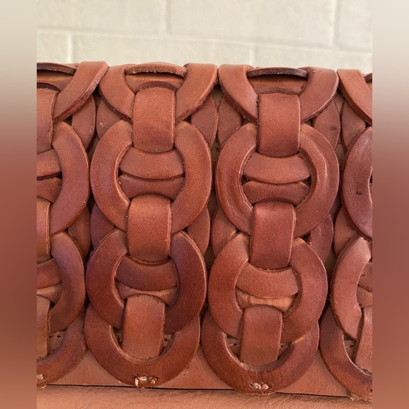 PATRICIA NASH CHAINLINK DUSTY ROSE LEATHER CLUTCH EUC - Picture 10 of 12